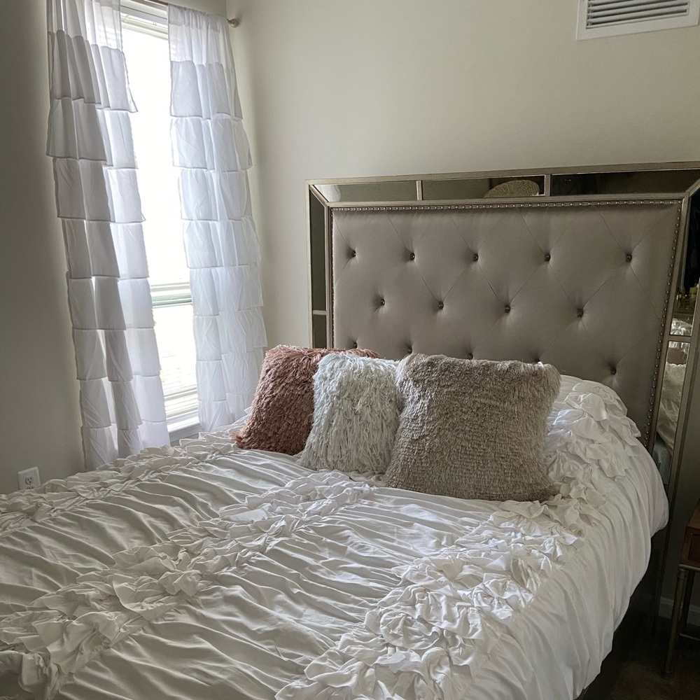 Ruffle curtains